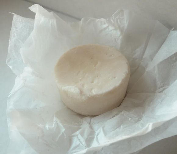 Hidratante Sólido Corporal de Help Cosmetics